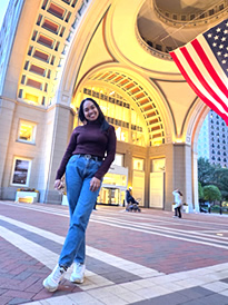 Ratsimbazafy Salohiniaina Liantsoa Jenny, Madagascar, Pensee Chretienne, Babson College Boston USA