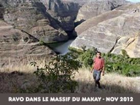 Ravo.Madagascar, webmaster de Pensee Chretienne, dans le massif du Makay en 2012 © - Voyage a Madagascar