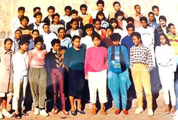 La classe de 2nde C1 à l ESCA, Ecole Sacré Coeur Antanimena Antananarivo Madagascar 1987